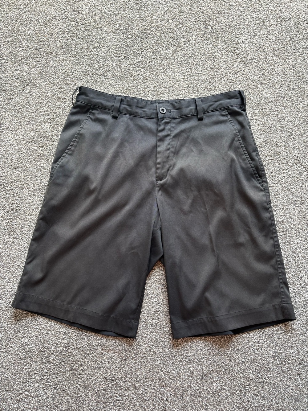 Nike Golf Men's Drifit Shorts All Black 10.5" Inseam size 30 or Medium